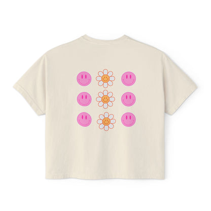 Smiling Daisy Tee